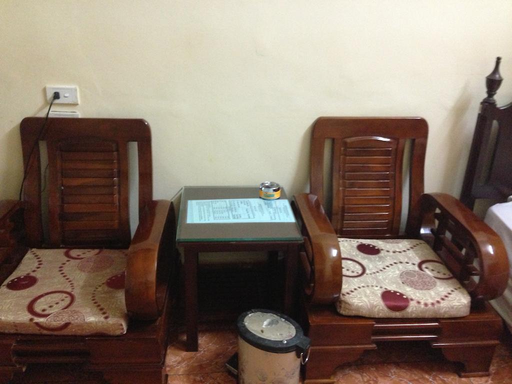 Hoang Gia Hotel Hanoi Exteriör bild