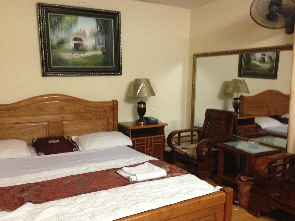 Hoang Gia Hotel Hanoi Exteriör bild